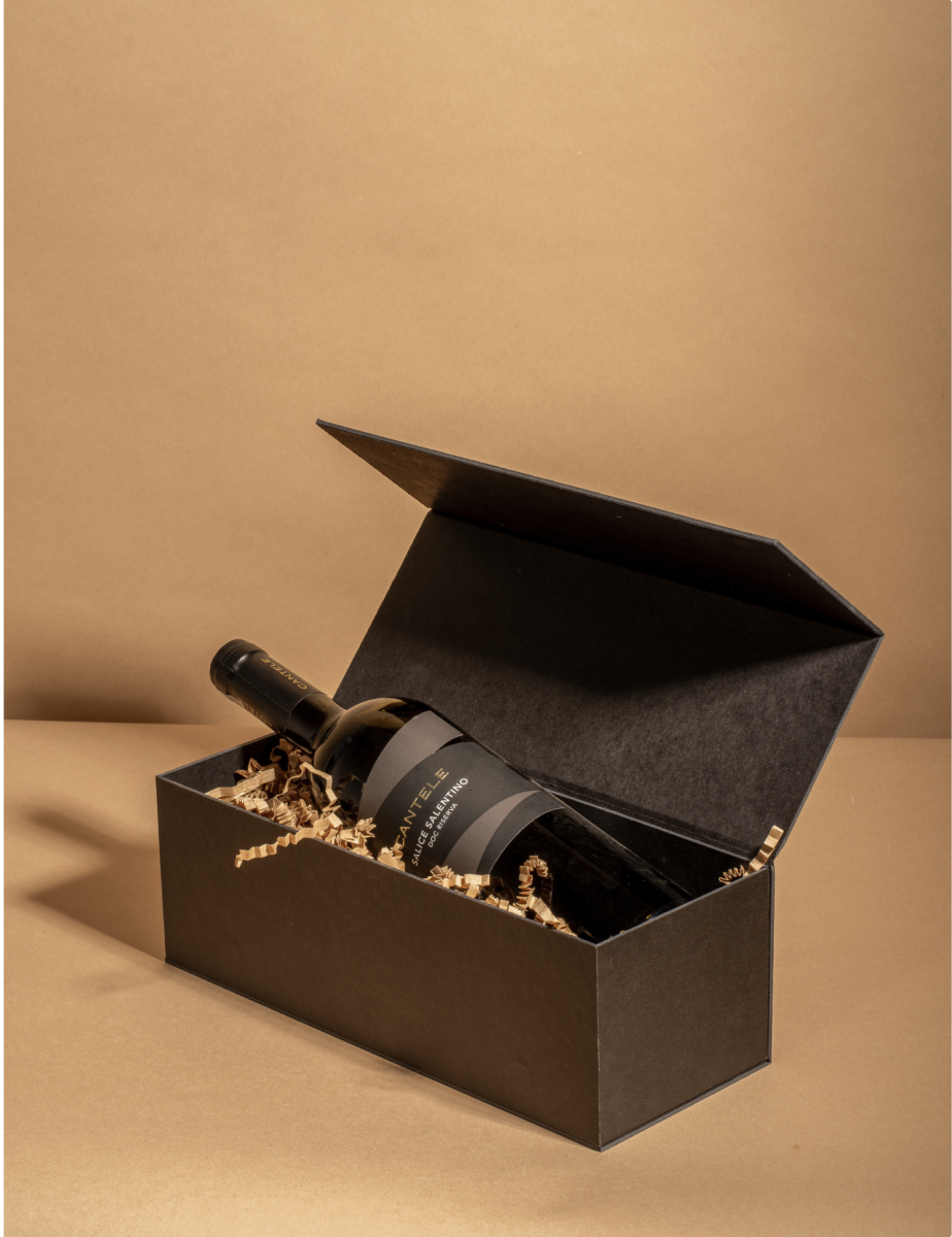 Magnetic Wine Box